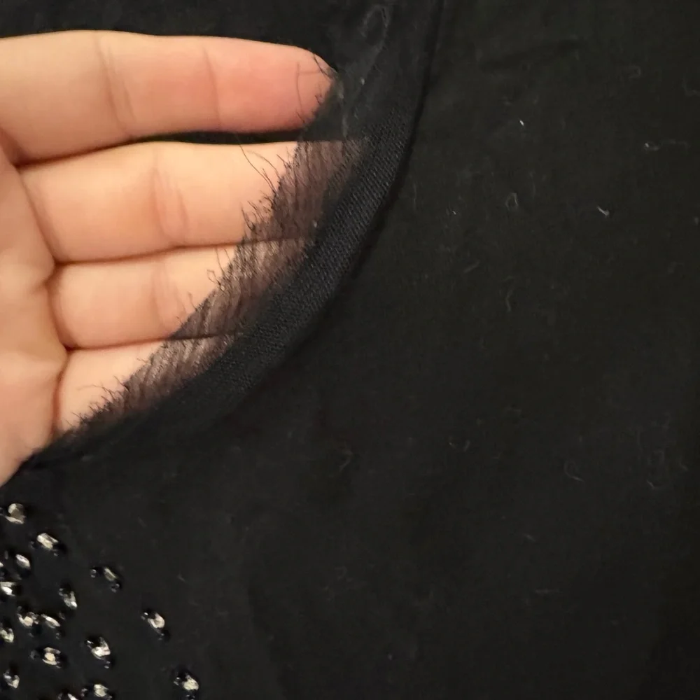 Ann Taylor Gray Embellished Short Sleeve T-Shirt - Picture 3 of 5